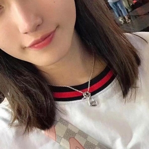 ★日本!!人気!エルメス コピー カバーアミュレットペンダント シェーヌダンクル H105128B